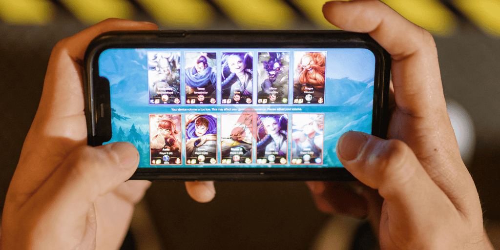 10 Hero Mobile Legends Tersakit 2025, Auto Savage di Rank!